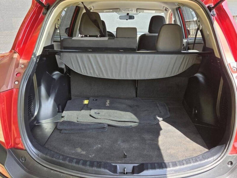2014 Toyota RAV4 LE