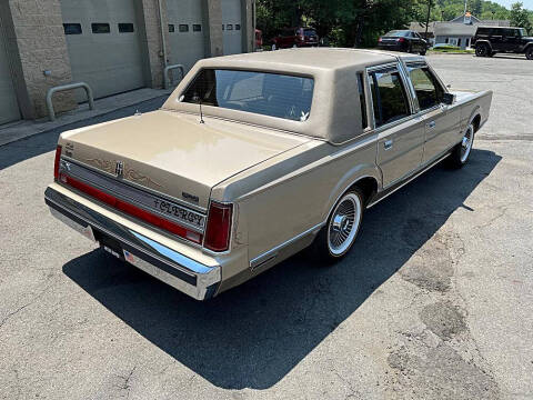 1989 Lincoln Town Car