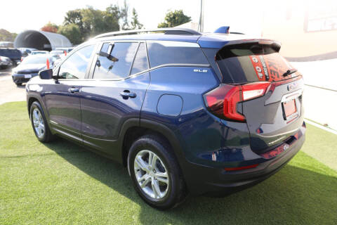 2023 GMC Terrain SLE