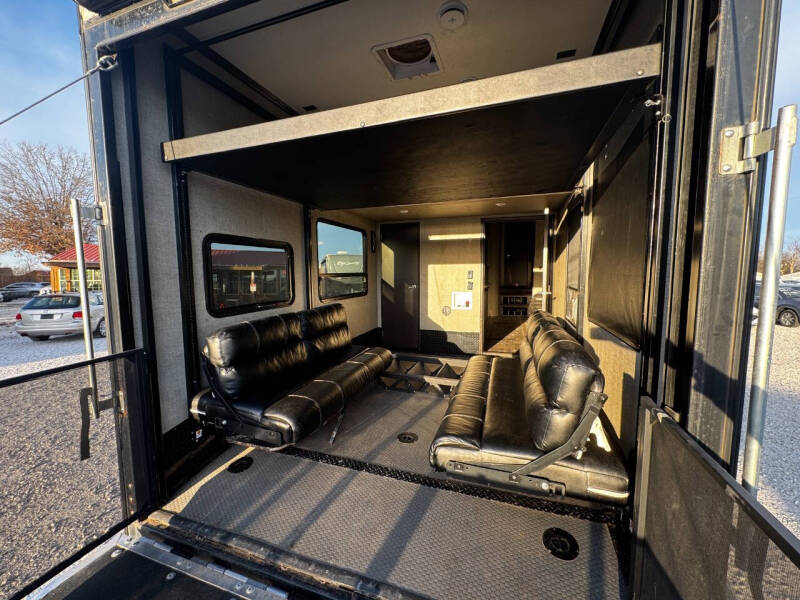 2017 Keystone RV Carbon