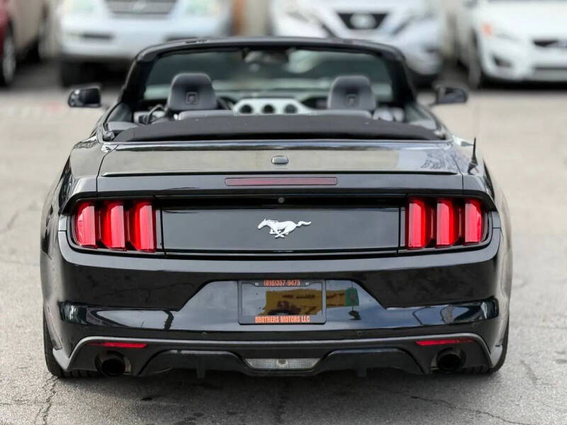 2016 Ford Mustang EcoBoost Premium