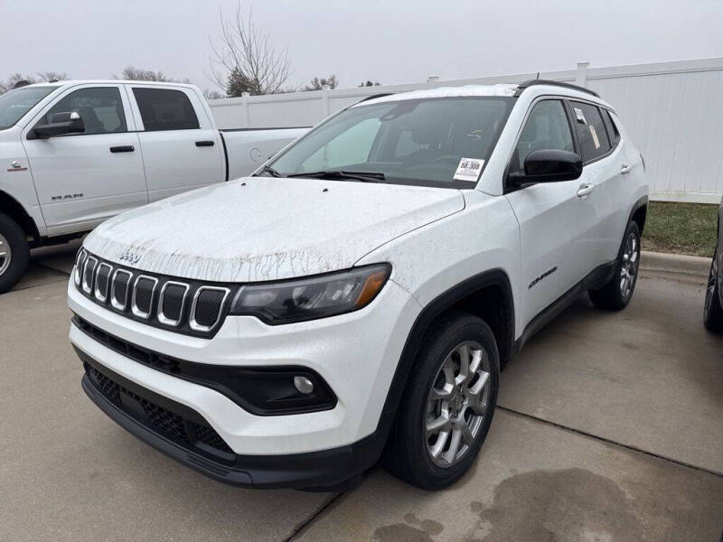 2022 Jeep Compass Latitude Lux