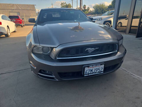 2014 Ford Mustang V6
