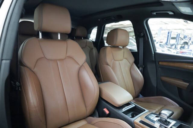 2022 Audi Q5 e quattro S line Prem Pl 55 TFSI