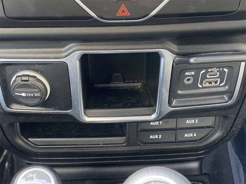 2021 Jeep Gladiator Sport