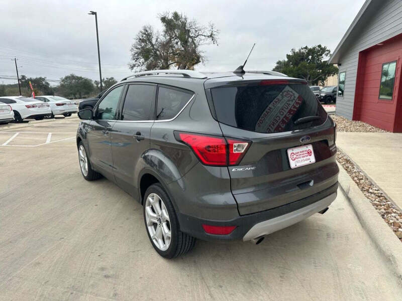 2019 Ford Escape Titanium
