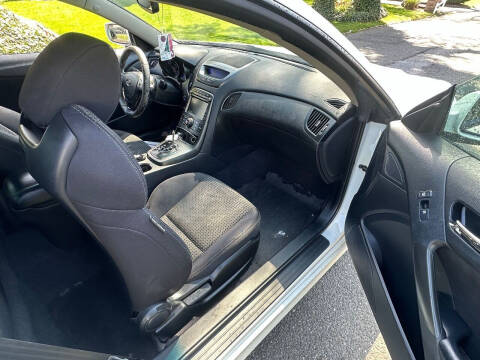 2012 Hyundai Genesis Coupe 2.0T