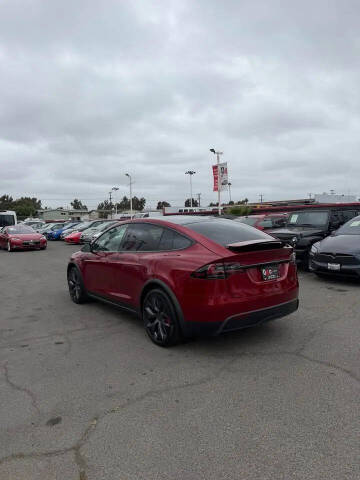 2026 Tesla Model X Plaid