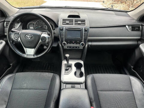 2012 Toyota Camry SE
