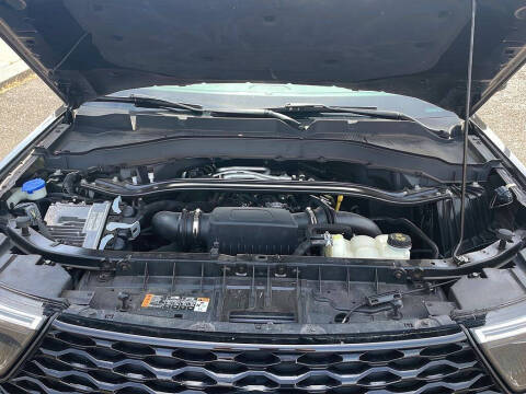 2022 Ford Explorer ST