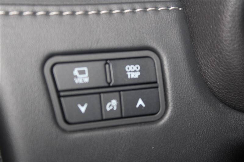 2025 Lexus LX 700h F SPORT Handling