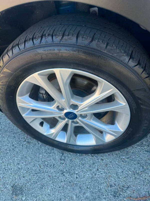 2018 Ford Escape SE
