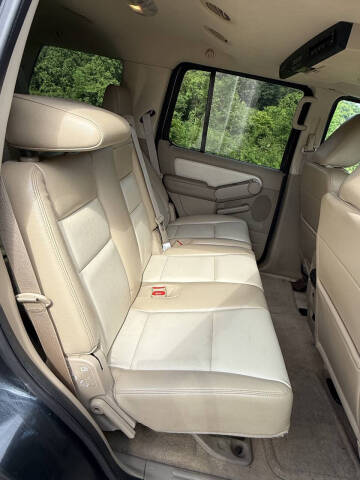 2010 Ford Explorer Eddie Bauer