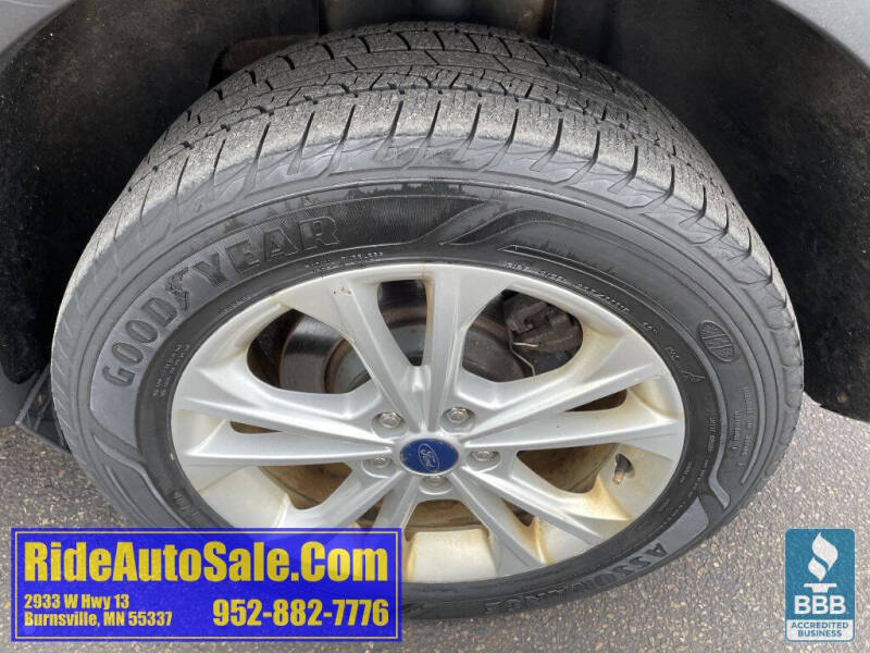 2017 Ford Escape SE