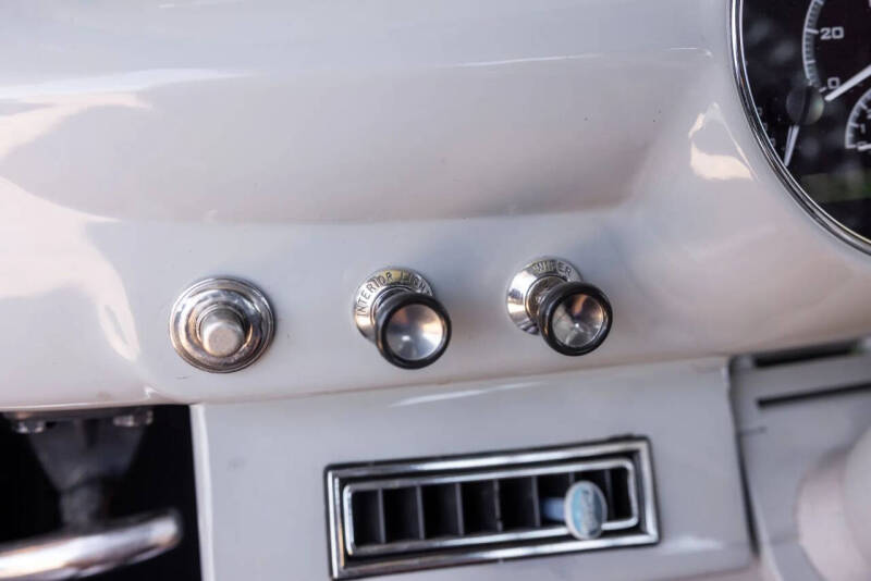 1950 Ford Crown Victoria