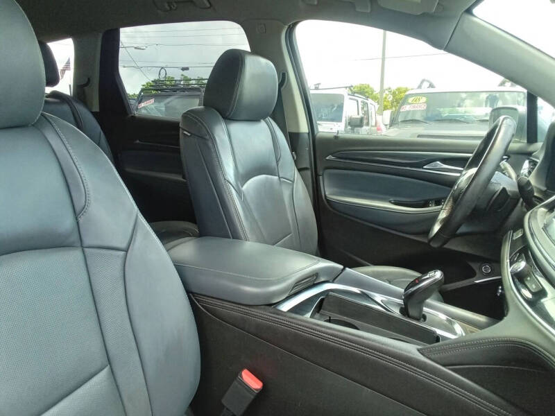 2018 Buick Enclave Essence