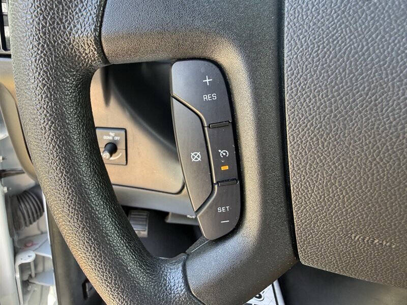 2025 GMC Savana 2500