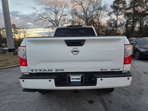 2018 Nissan Titan XD SV