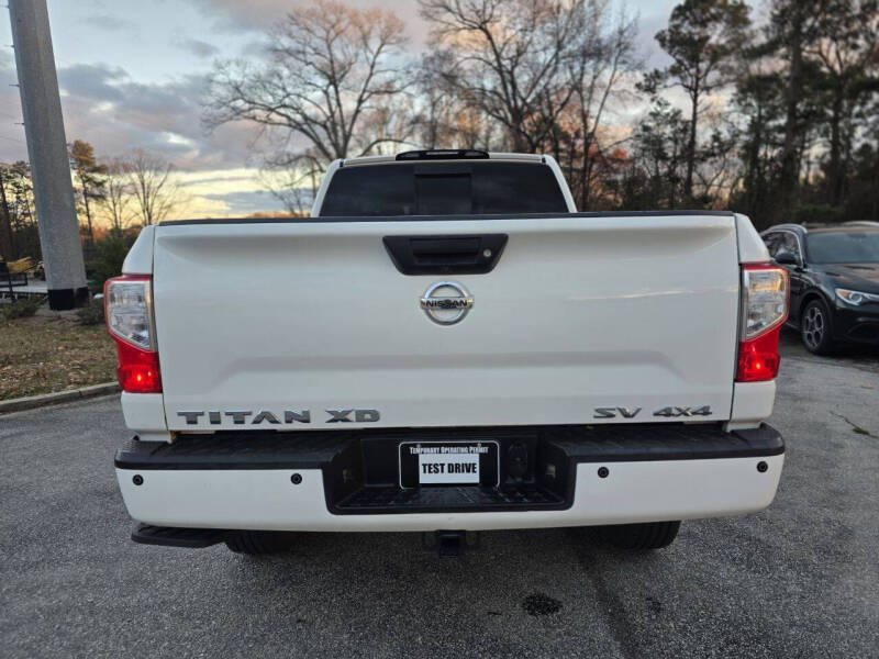 2018 Nissan Titan XD SV