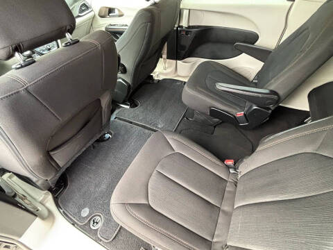 2018 Chrysler Pacifica Touring