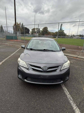 2011 Toyota Corolla LE