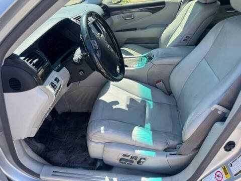 2007 Lexus LS 460