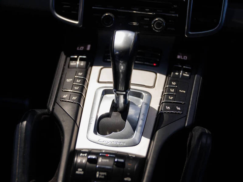 2015 Porsche Cayenne Turbo