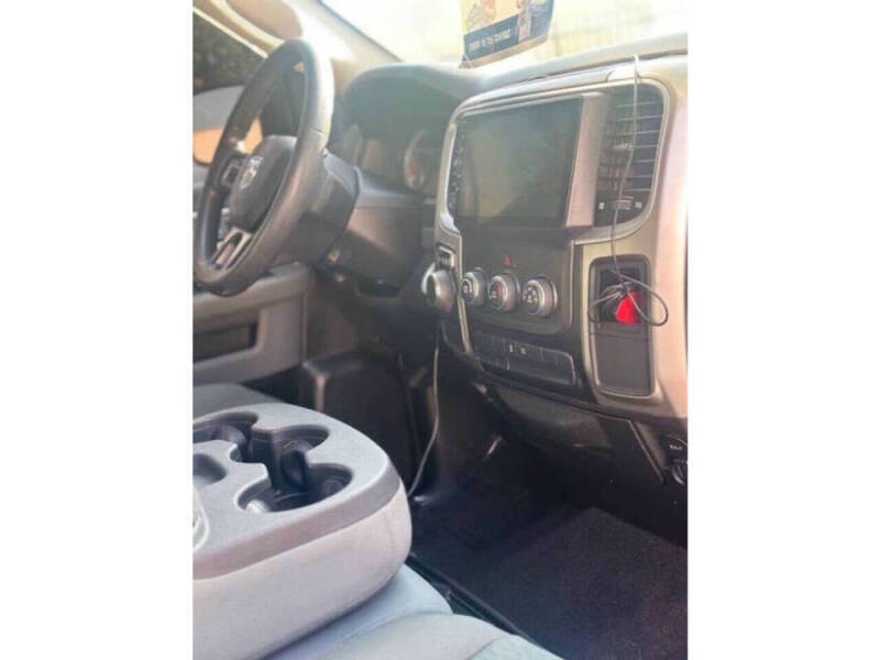 2017 RAM 1500 Big Horn