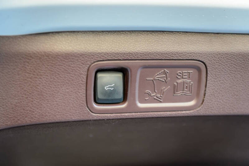 2019 Lincoln Navigator Black Label