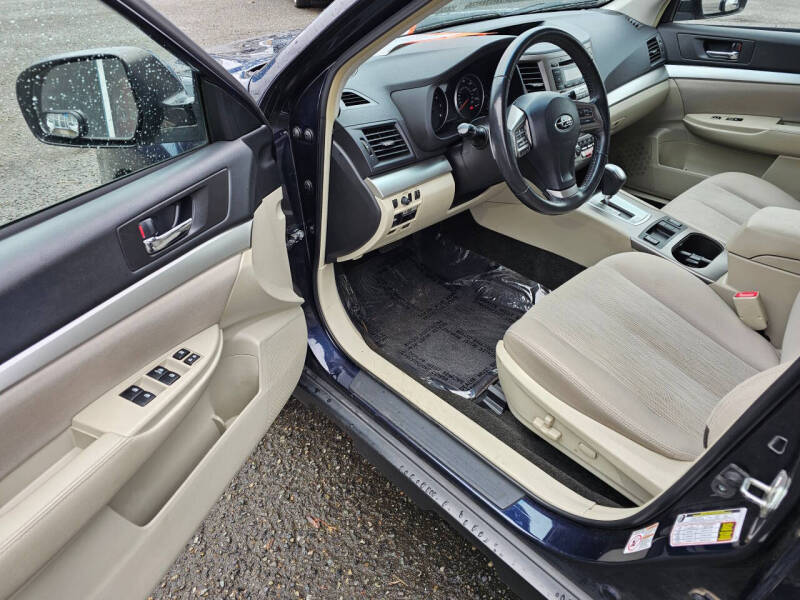 2013 Subaru Outback 2.5i Premium