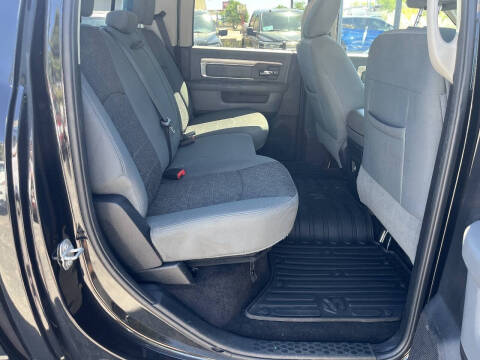 2017 RAM 1500 Big Horn