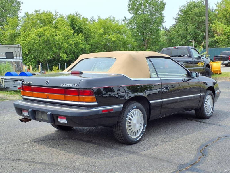 1993 Chrysler Le Baron LX