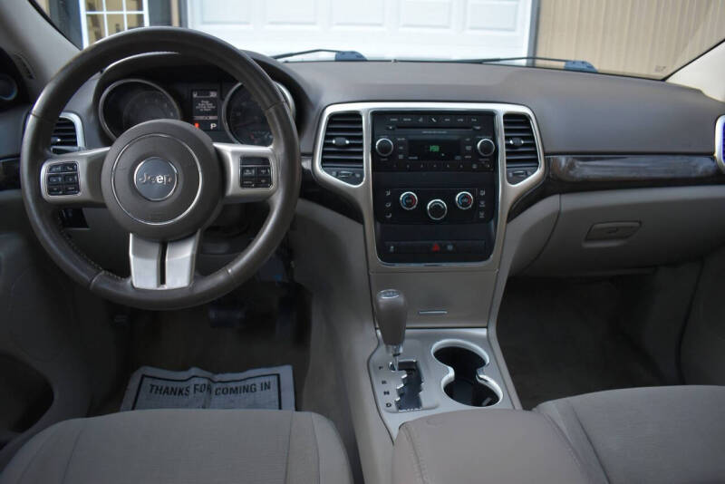 2012 Jeep Grand Cherokee Laredo