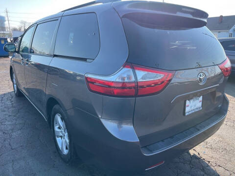 2017 Toyota Sienna