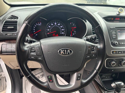 2014 Kia Sorento LX