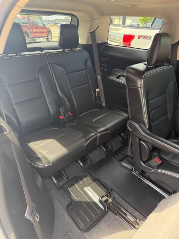 2017 GMC Acadia Denali