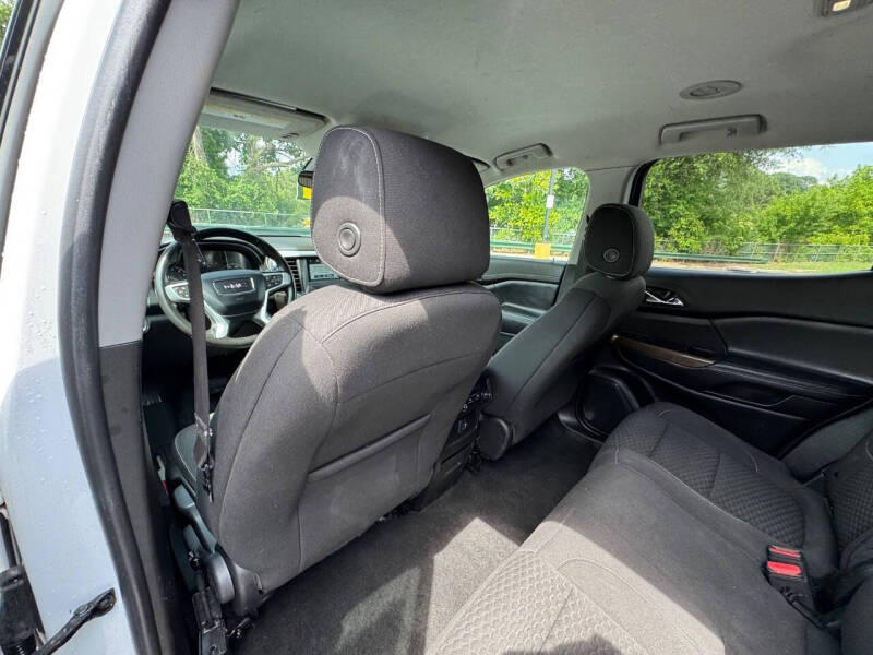 2019 GMC Acadia SLE-1