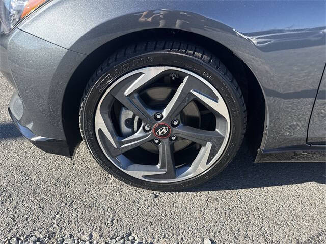 2020 Hyundai Veloster