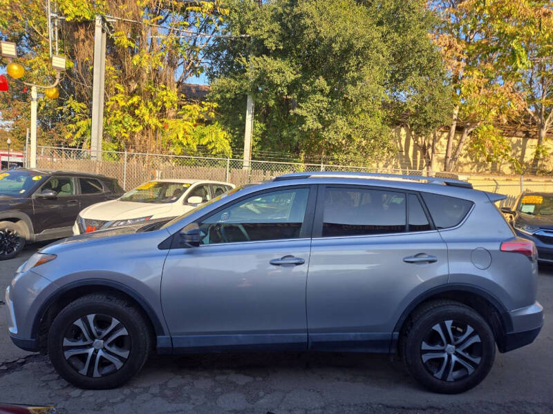 2016 Toyota RAV4 LE