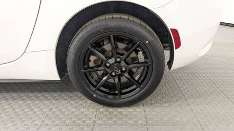 2016 Mazda MX-5 Miata Sport