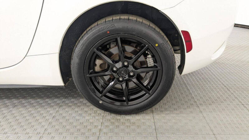 2016 Mazda MX-5 Miata Sport