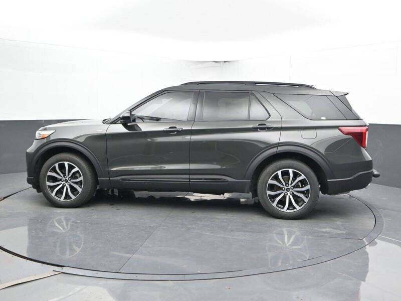 2024 Ford Explorer ST-Line