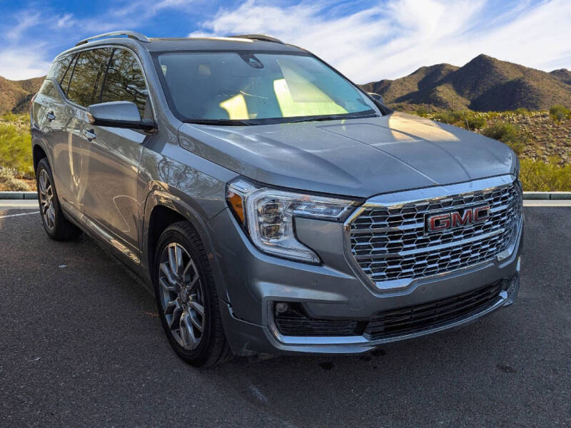 2023 GMC Terrain Denali