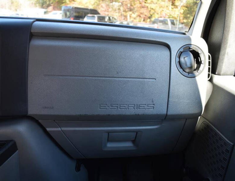 2014 Ford E-Series E-150