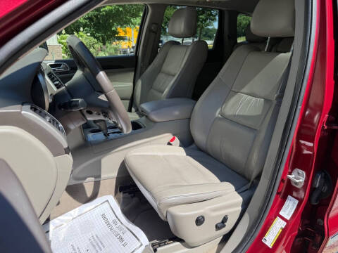2012 Jeep Grand Cherokee Laredo