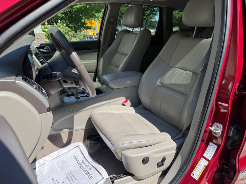 2012 Jeep Grand Cherokee Laredo