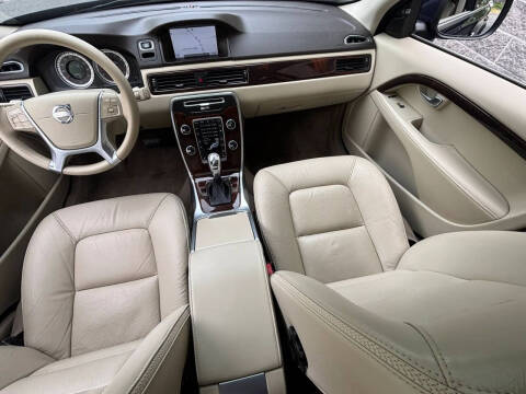 2013 Volvo XC70