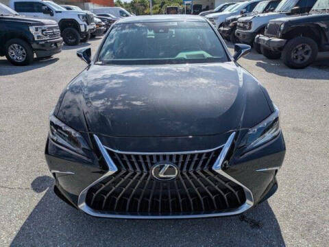 2022 Lexus ES 350 Ultra Luxury