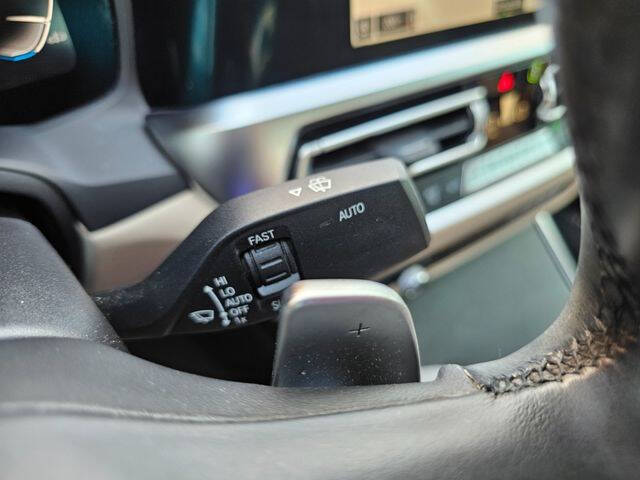 2022 BMW 3 Series 330i