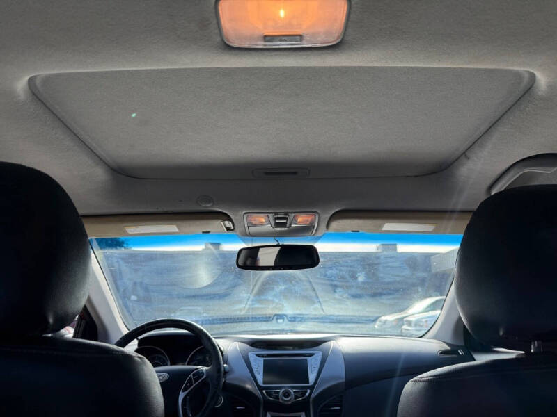 2012 Hyundai Elantra Limited